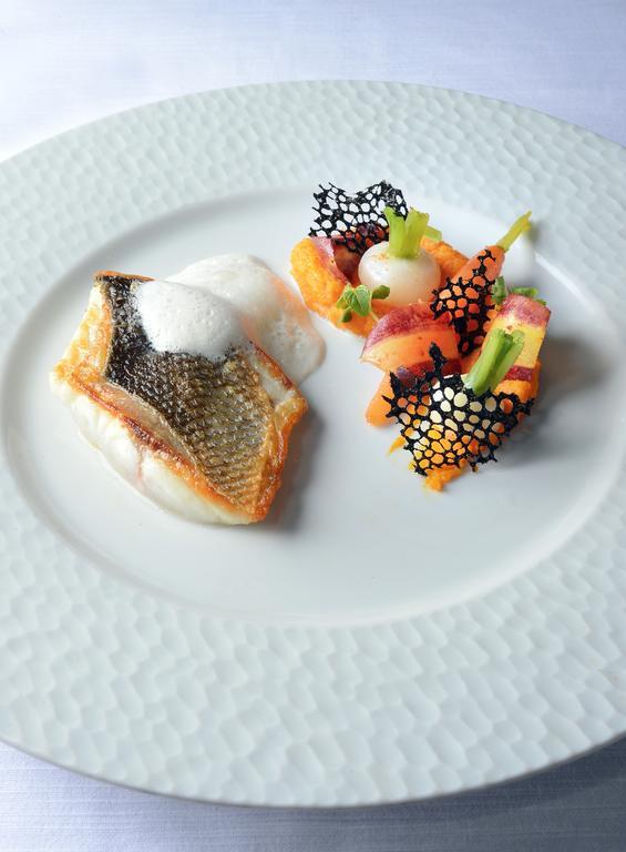Hotel Clos St Eloi, The Originals Relais 4*