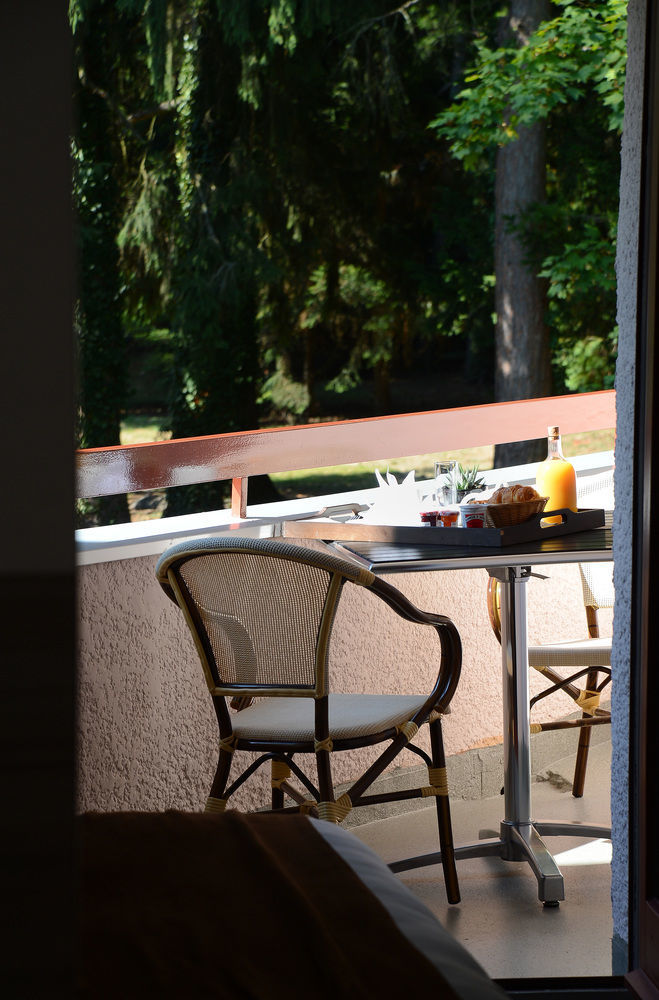 Hotel Clos St Eloi, The Originals Relais 4*