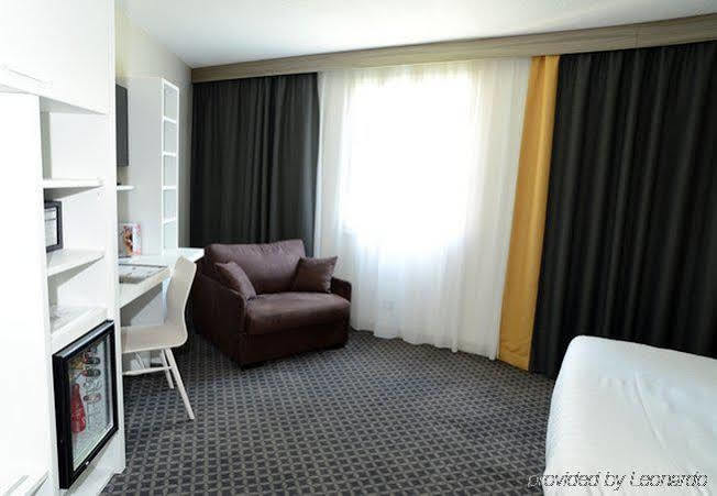 Hotel Clos St Eloi, The Originals Relais