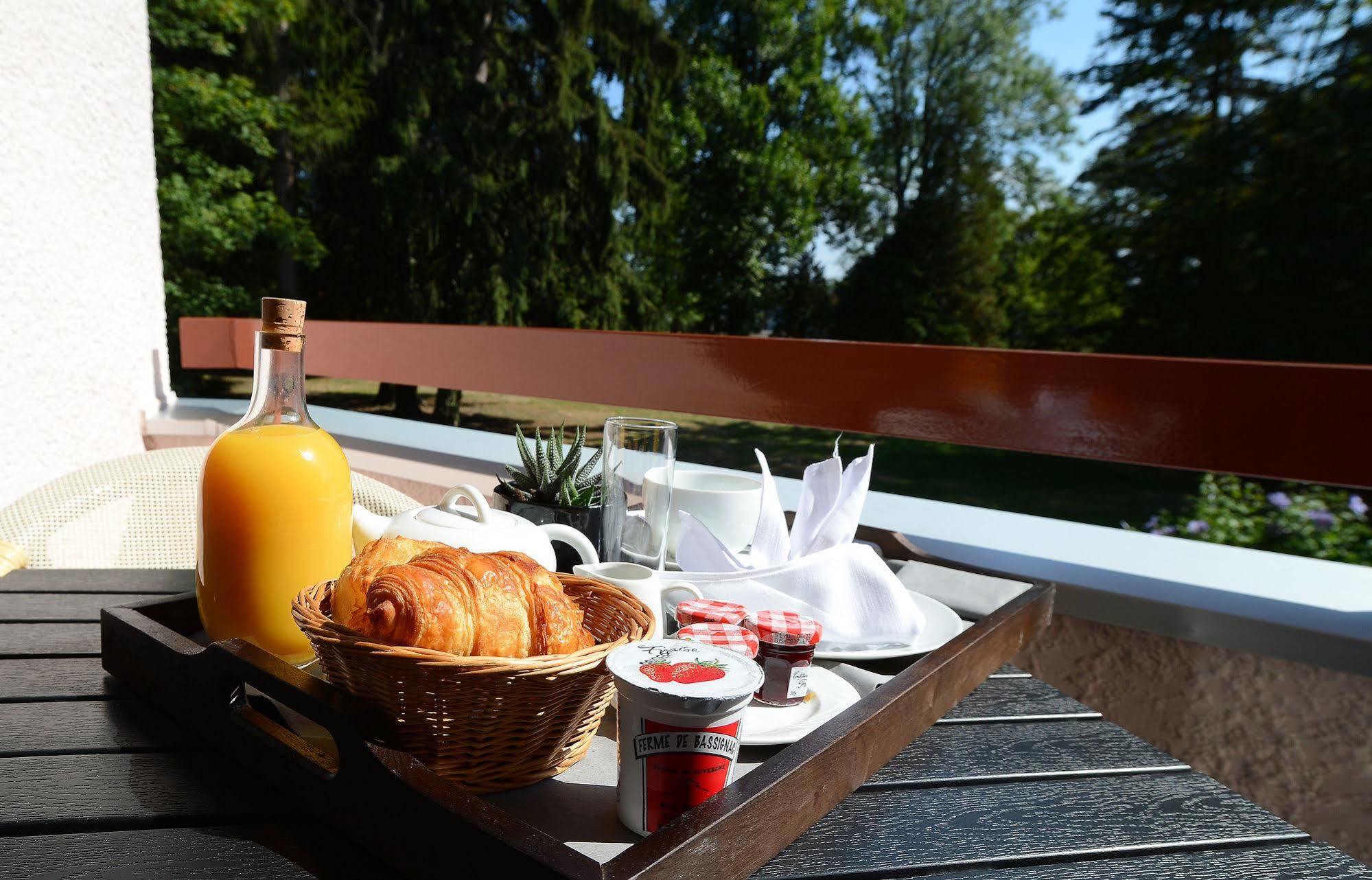 Hotel Clos St Eloi, The Originals Relais