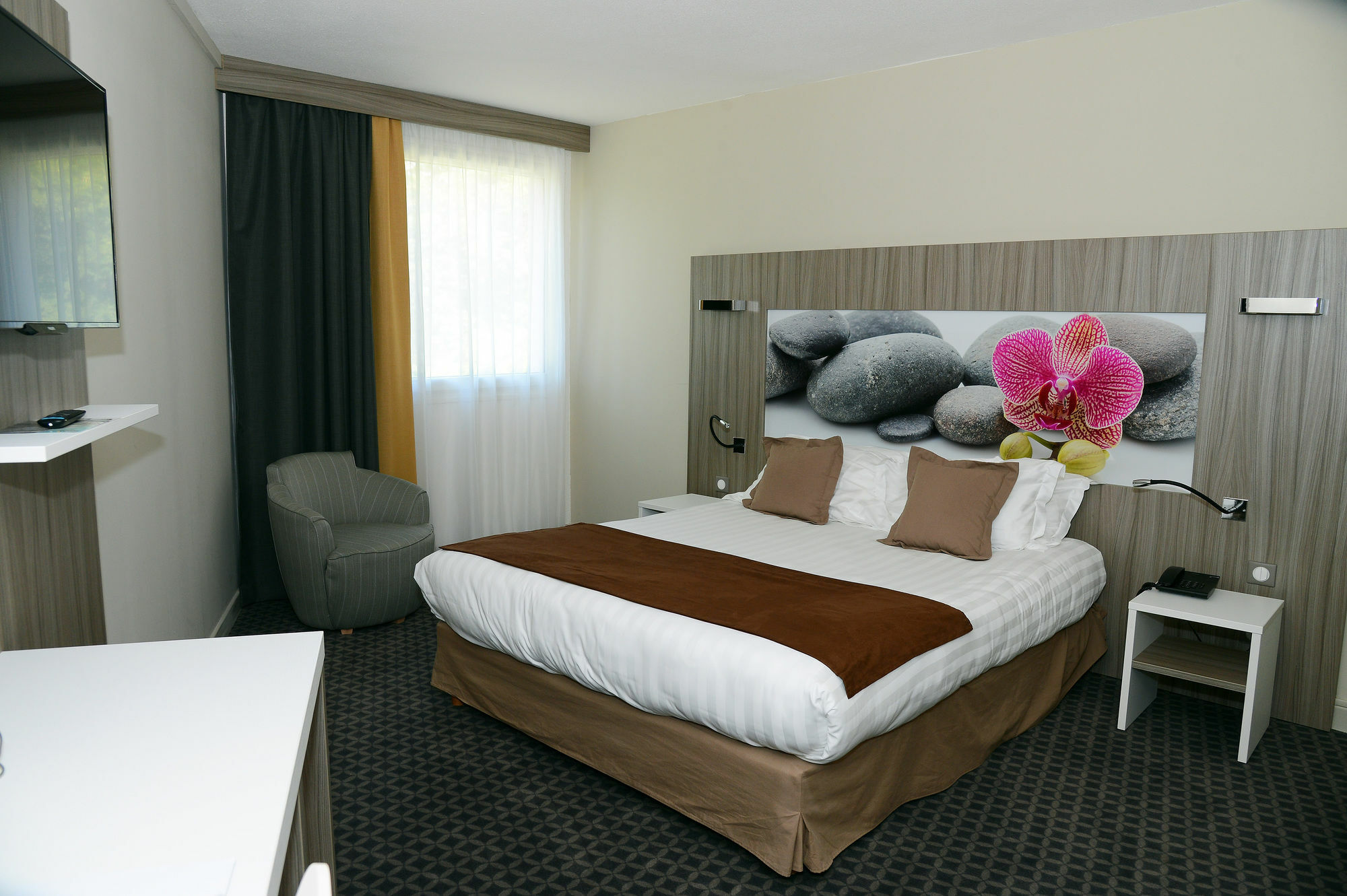 Hotel Clos St Eloi, The Originals Relais Thiers